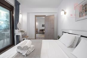 Azur Residences, Nilie Hospitality MGMT