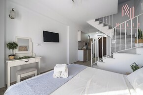 Azur Residences, Nilie Hospitality MGMT