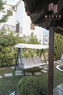 Azur Residences, Nilie Hospitality MGMT