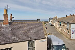 Host Stay St Cuthbert s Cottage