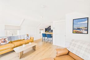 Host Stay St Cuthbert s Cottage