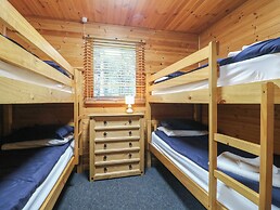 Oak Lodge