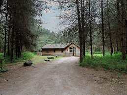 Rowan Lodge