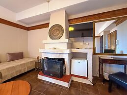 Pliades Traditional Guesthouse