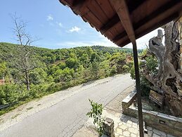 Pliades Traditional Guesthouse