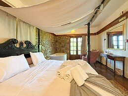 Pliades Traditional Guesthouse