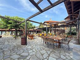 Pliades Traditional Guesthouse