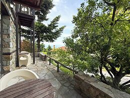 Pliades Traditional Guesthouse