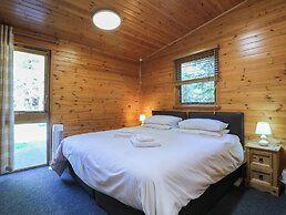 Cedar Lodge