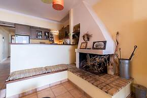 Seafront Argilos Escape - Serenity and Views