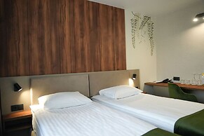 Optima Collection River Park