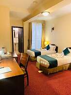 Platinum Hotel