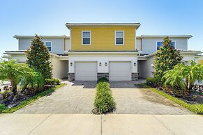 Themed Bedrooms: Kissimmee Gem w/ Pool Access!