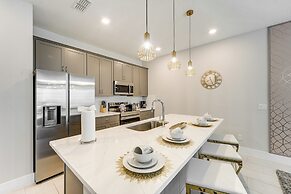 Themed Bedrooms: Kissimmee Gem w/ Pool Access!