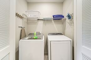 Themed Bedrooms: Kissimmee Gem w/ Pool Access!