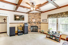 Swim, Fish & Relax: Eastover Gem w/ Porch
