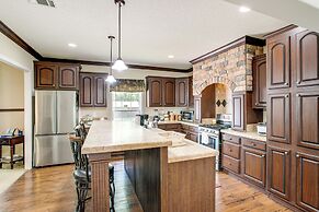 Swim, Fish & Relax: Eastover Gem w/ Porch