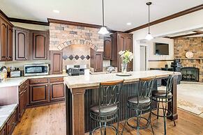 Swim, Fish & Relax: Eastover Gem w/ Porch