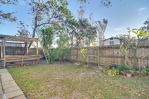 5 Mi to Beaches: Seminole Retreat w/ Balcony