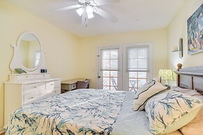 5 Mi to Beaches: Seminole Retreat w/ Balcony