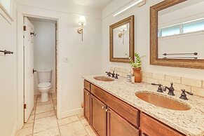 3 Mi to Dtwn Shops & Eats: Mesa Home w/ Pool!