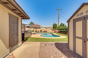 3 Mi to Dtwn Shops & Eats: Mesa Home w/ Pool!