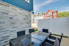Near TBK Bank Sports Complex: Quad Cities Townhome