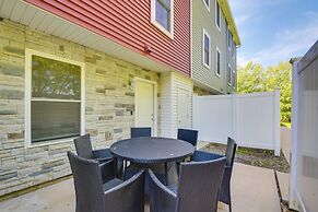2 Mi to TBK Bank Sports Complex: Townhome w/ Patio