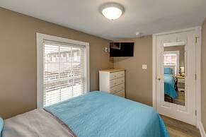 Steps to Shore: Newly Renovated Dewey Beach Home!