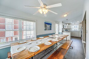 Steps to Shore: Newly Renovated Dewey Beach Home!