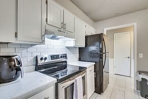 2 Mi to Lake Hefner: Modern Townhome!