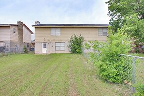 2 Mi to Lake Hefner: Modern Townhome!
