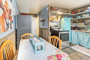 Walk to Lake Buchanan: Cottage Near Wineries!