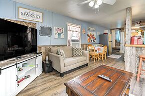 Walk to Lake Buchanan: Cottage Near Wineries!