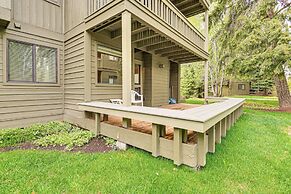 Walk to Sun Valley Village: Condo w/ Deck!