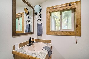 Fish & Hike: Peaceful Cabin on Williamson River