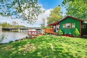Fish & Hike: Peaceful Cabin on Williamson River