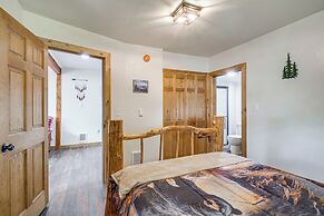 Fish & Hike: Peaceful Cabin on Williamson River