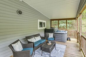 Walk to River: Loudonville Retreat w/ Hot Tub!