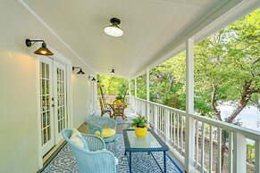 5 Mi to Historic Granbury Square: Lakefront Escape