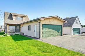 4 Boat Slips: Getaway on Mouth of Clinton River!