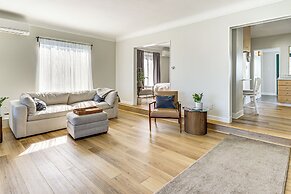 4 Boat Slips: Getaway on Mouth of Clinton River!