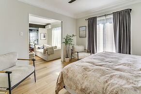 4 Boat Slips: Getaway on Mouth of Clinton River!