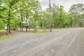 Greers Ferry Lake Retreat: Game Room + Fire Pit!