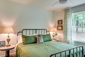 Greers Ferry Lake Retreat: Game Room + Fire Pit!