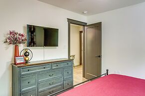 Greers Ferry Lake Retreat: Game Room + Fire Pit!