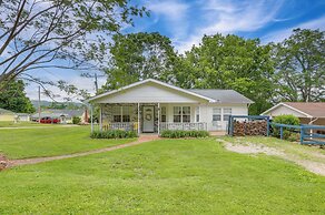 Walk to Dtwn: Ironton Home in Historic District