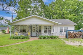 Walk to Dtwn: Ironton Home in Historic District