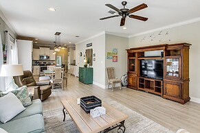 < 1 Mi to Shore & Pier: Relaxing Long Beach Escape