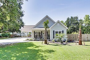 < 1 Mi to Shore & Pier: Relaxing Long Beach Escape